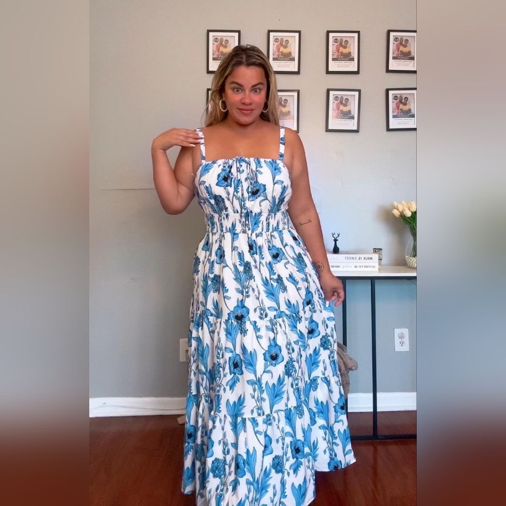 Bohemian maxi dress with pockets, thin straps, casual long dress